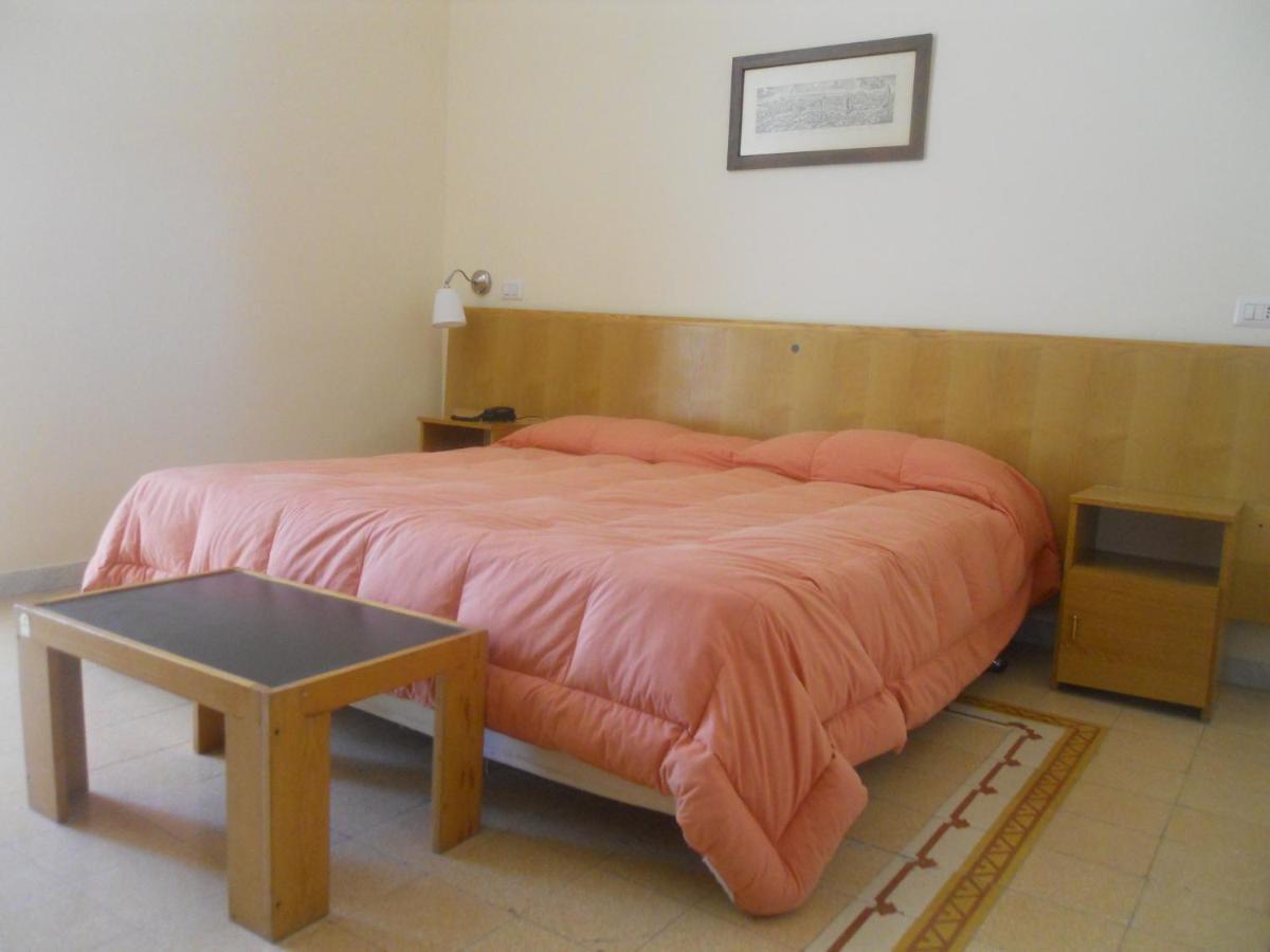 Albergo Santa Teresa Torre del Greco Kültér fotó